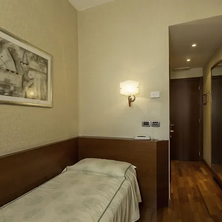 Hotel Millennhotel 3*