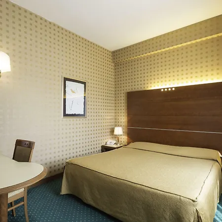 酒店 米尔伦酒店 3*