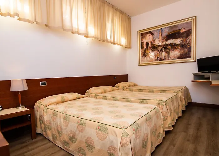 Millennhotel Szálloda