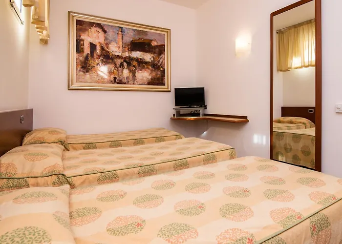 Millennhotel Szálloda