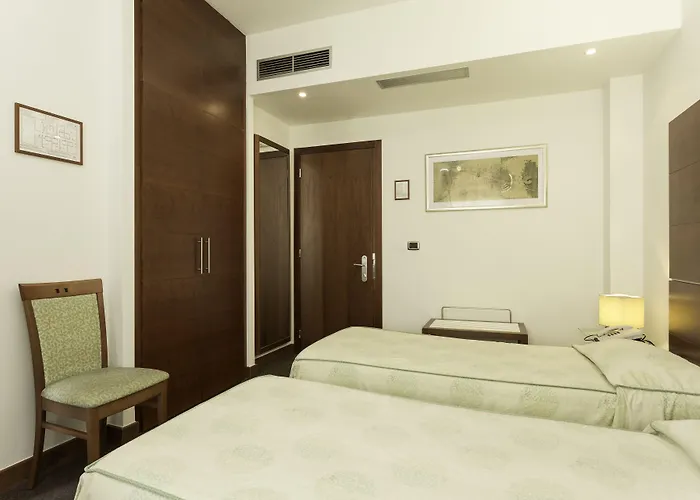 Millennhotel Szálloda