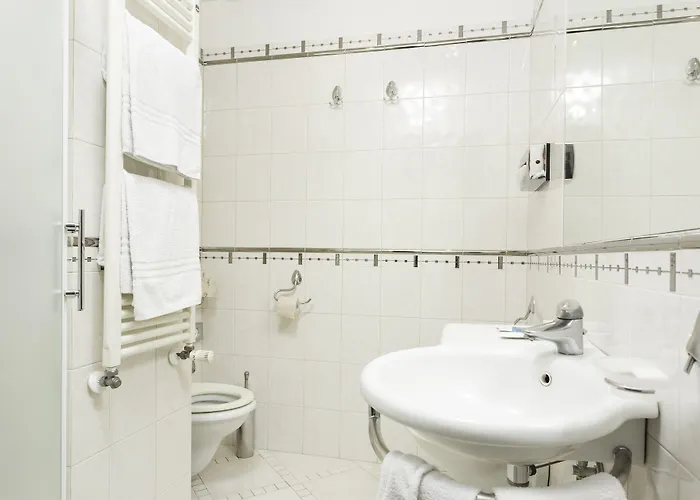 Millennhotel Szálloda